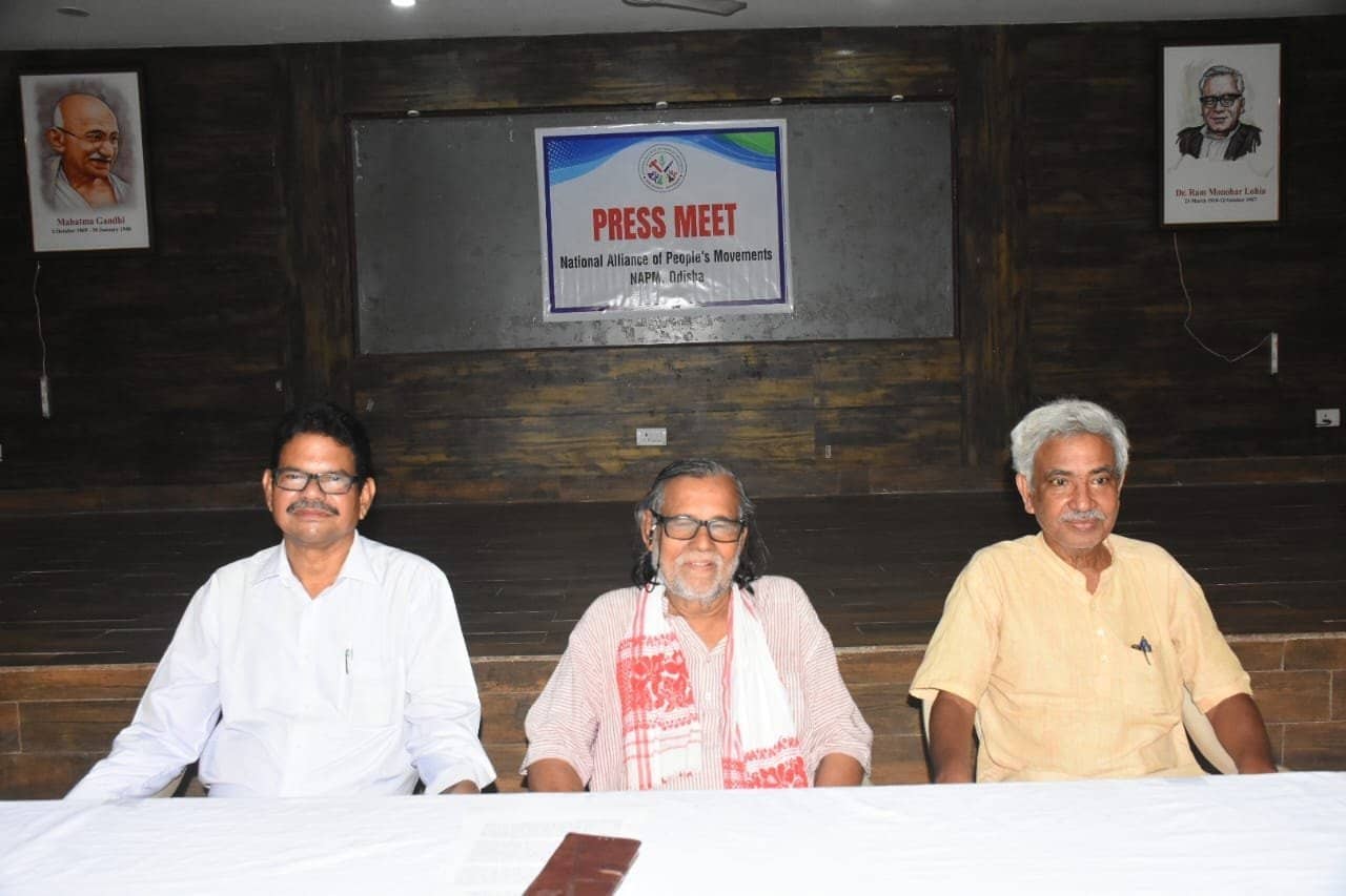 NAPM opposes renewed push for Niyamgiri bauxite mining, demands closure of Lanjigarh refinery.