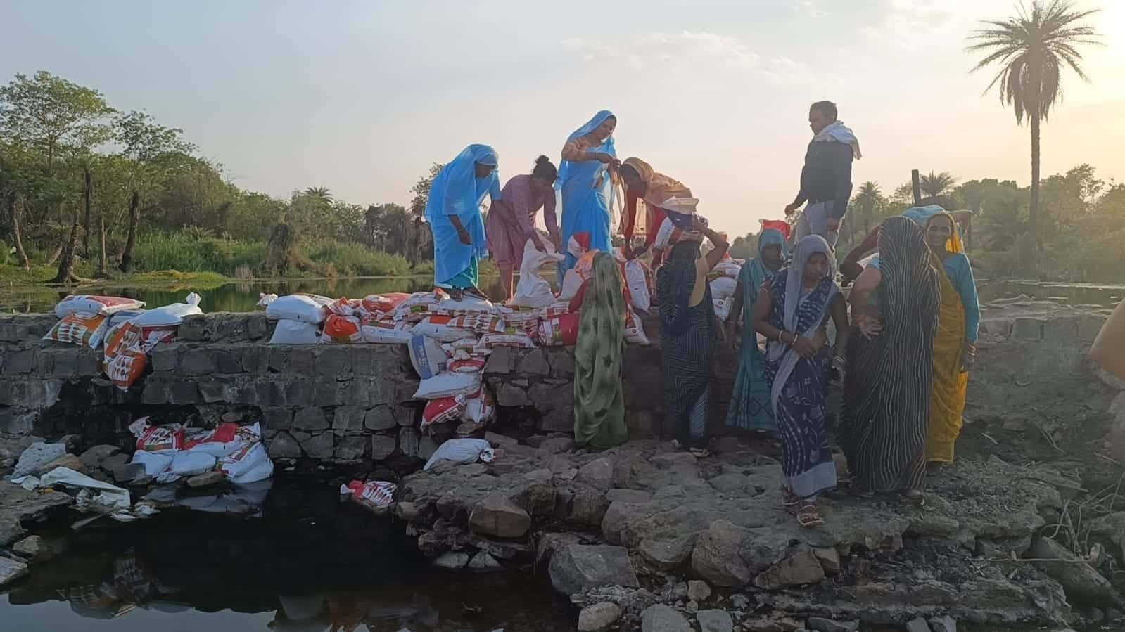 Community Mobilization Helps in Resolving Rural Water Supply Problems