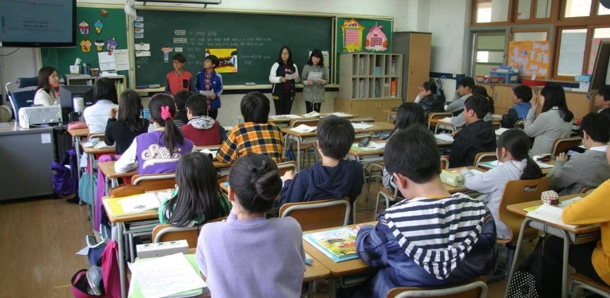 Ill functioing private educational institutions must be nationalised