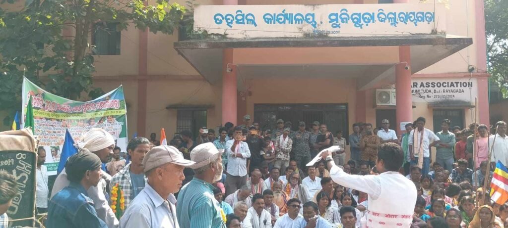 muniguda-mass-protest-anti-mining-activists-release
